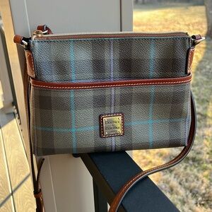DOONEY & BOURKE Multicolor Plaid
Crossbody Bag - Small